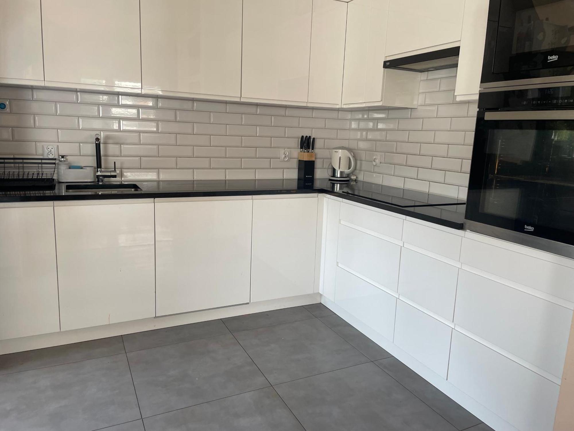 Apartment Mieszkanie 3-pokojowe *